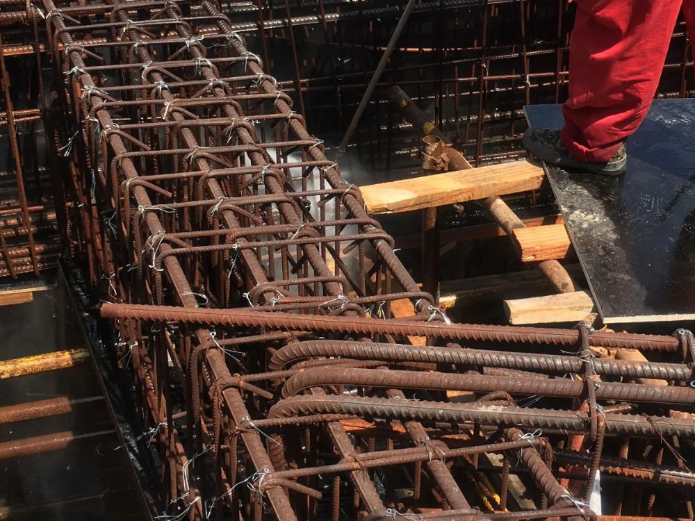 工地鋼筋生銹怎么辦？